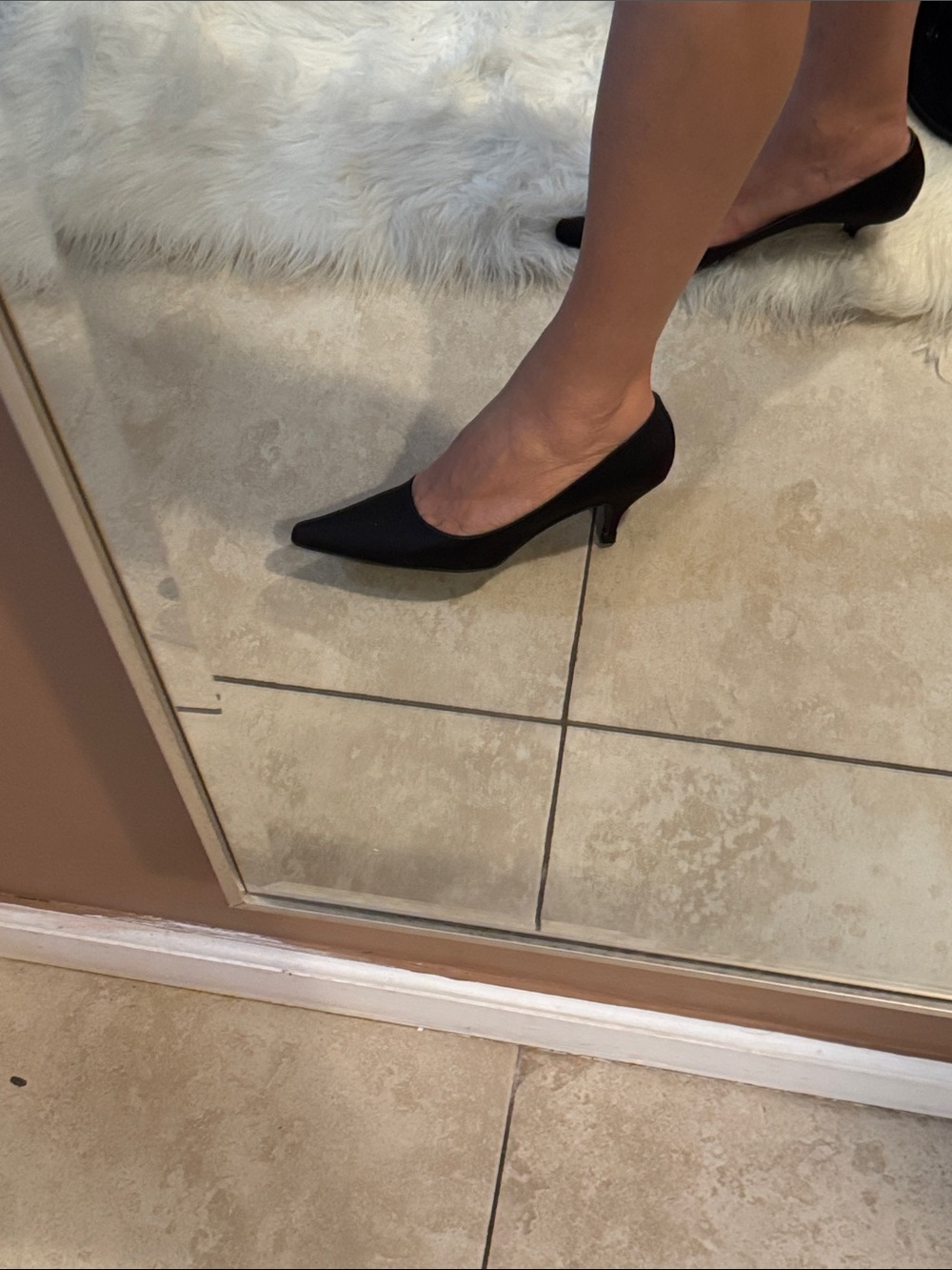 Anne Klein Black Pointed-Toe Kitten Heels